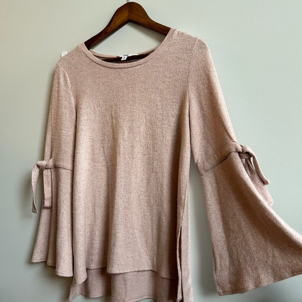 Open Detail Long Sleeve Knit